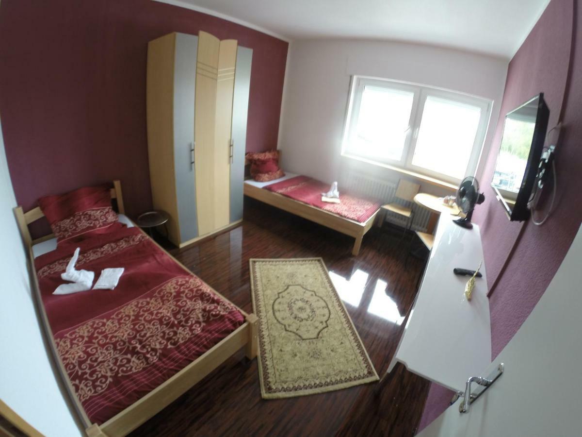 Die Werkstatt Dreieich Extérieur photo